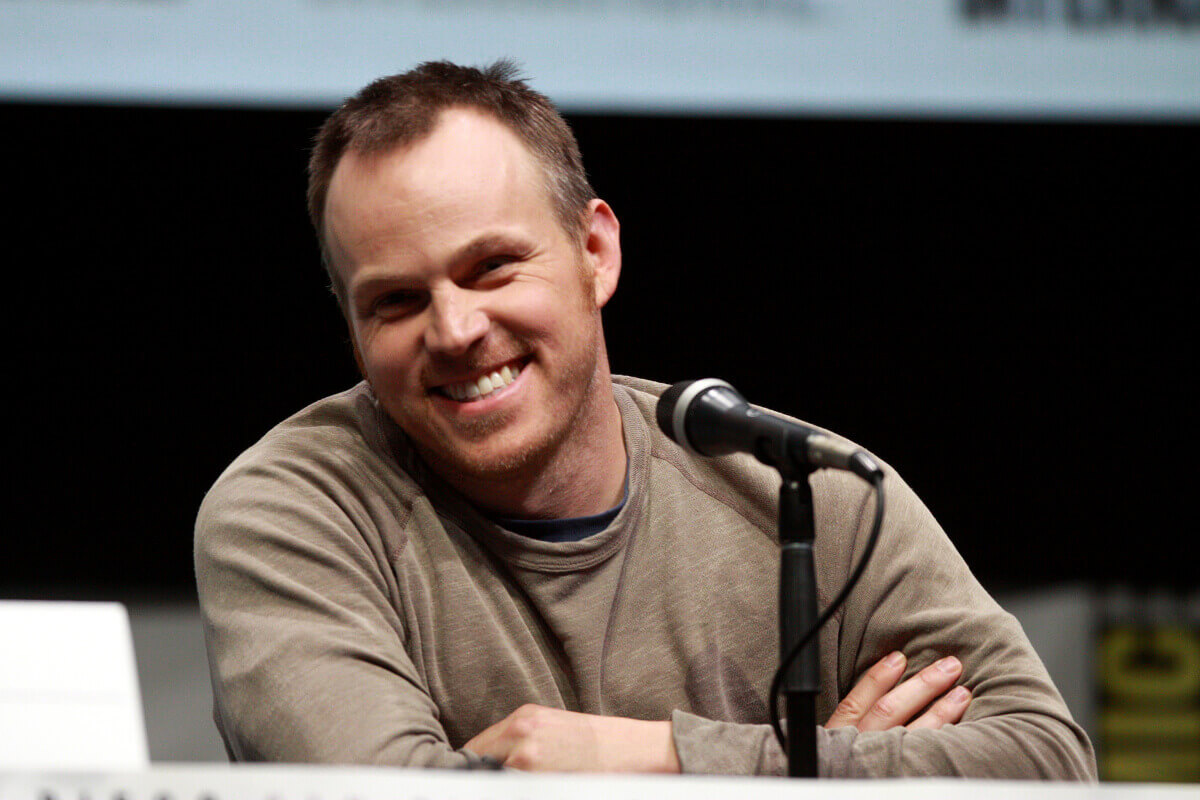 Marc Webb speaking at the 2013 San Diego Comic Con International, for "The Amazing Spider-Man 2", at the San Diego Convention Center in San Diego, California. / Gage Skidmore ( https://www.flickr.com/photos/gageskidmore/9352864511/ )