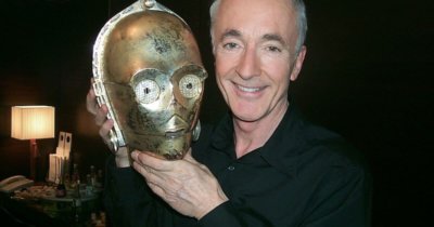 アンソニー・ダニエルズ ANTHONY DANIELS