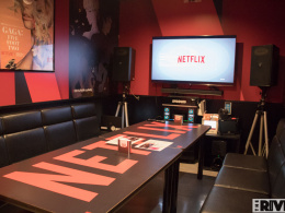 カラオケでネトフリが楽しめる！「Netflixルーム」渋谷のJOYSOUNDに誕生 ─ 大画面と高音質でリッチに鑑賞