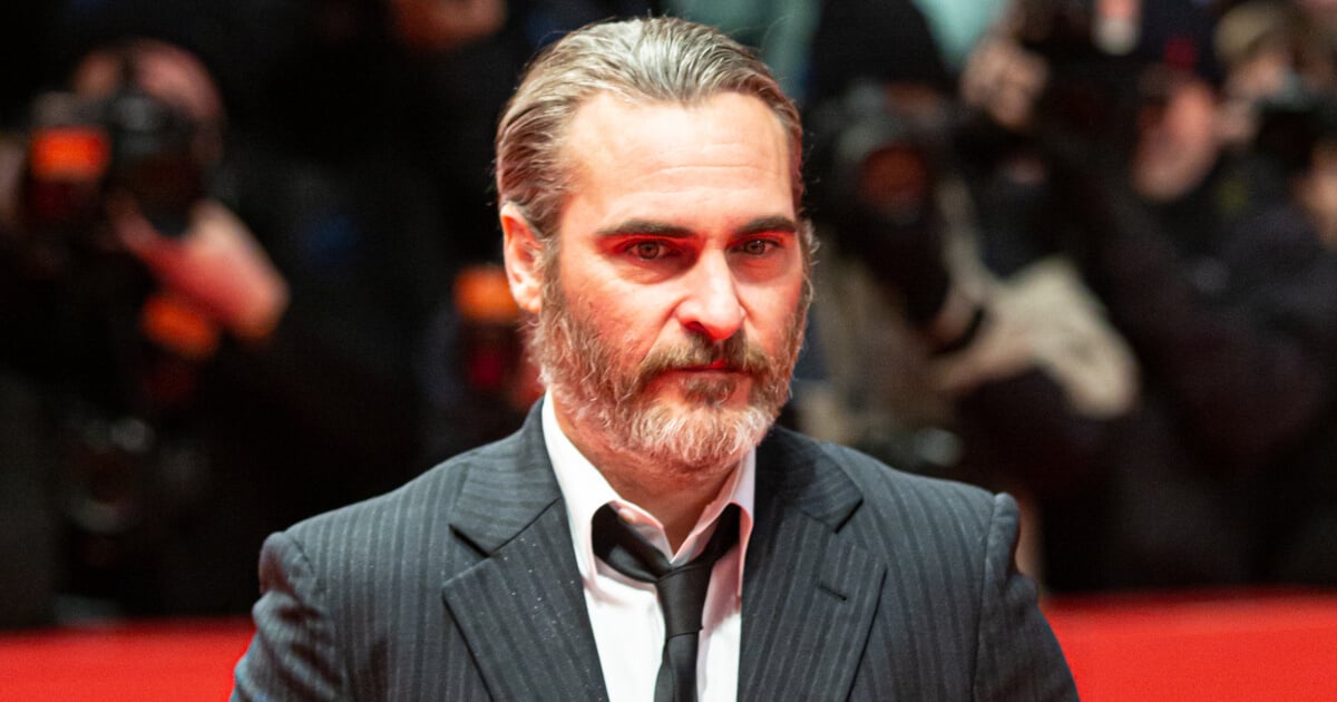 ホアキン・フェニックスが同性愛者役の映画撮影5日前に突如離脱