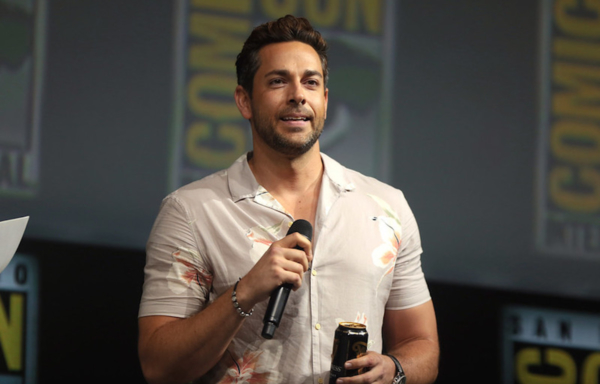 Zachary Levi ザッカリー・リーヴァイ