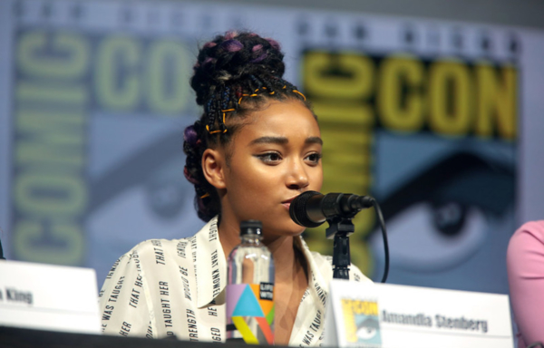 Amandla Stenberg　アマンドラ・ステンバーグ
