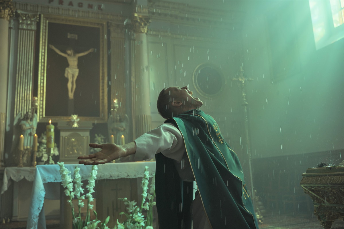 アカデミー賞国際賞候補 聖なる犯罪者 予告編 場面写真 エドガー ライト絶賛 Netflix ヘイター ヤン コマサ監督作 The River