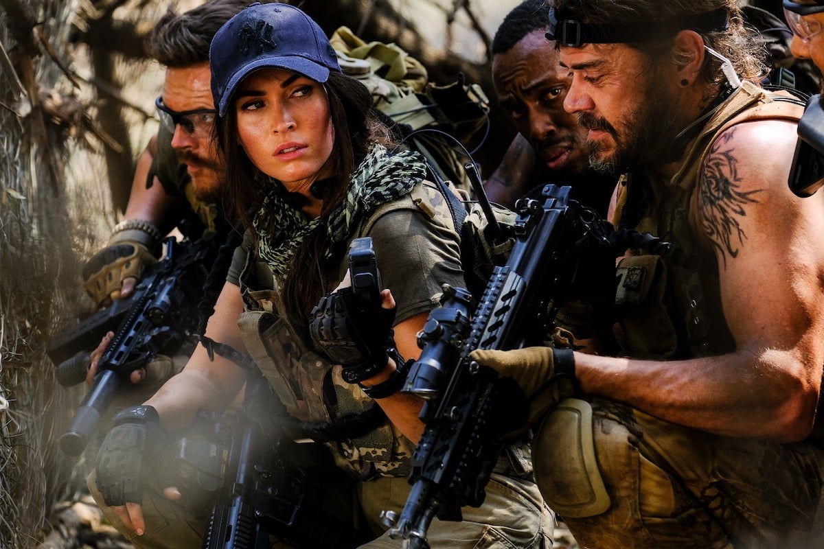 ミーガン・フォックス主演サバイバル・アクション『ローグ』公開決定 ─ テロリストとライオンの群れに立ち向かえ | THE RIVER