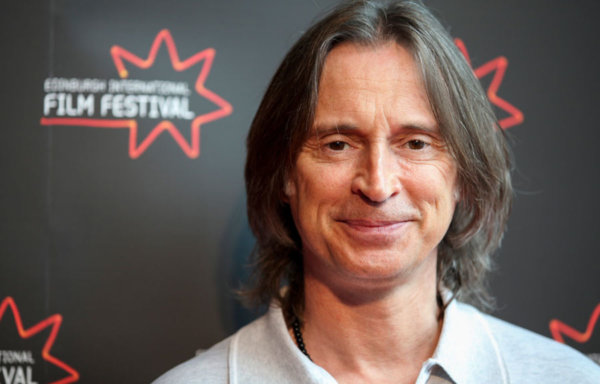 ロバート・カーライル