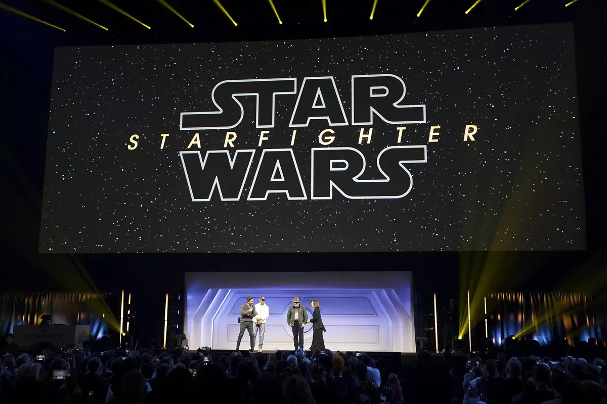 スター・ウォーズ 新たなる希望』『マンダロリアン・アンド 