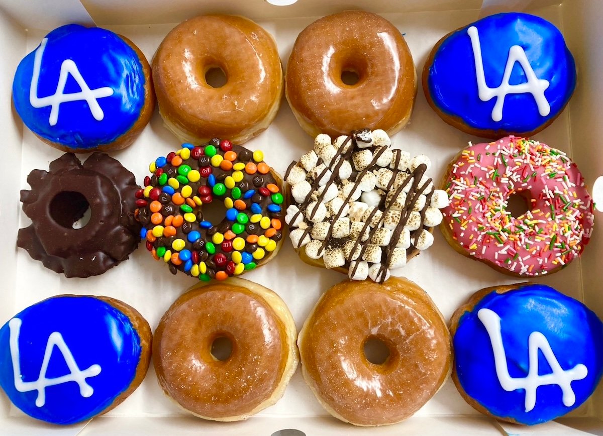 アイアンマン2』にも登場のランディーズドーナツ日本第1号店、5月15日