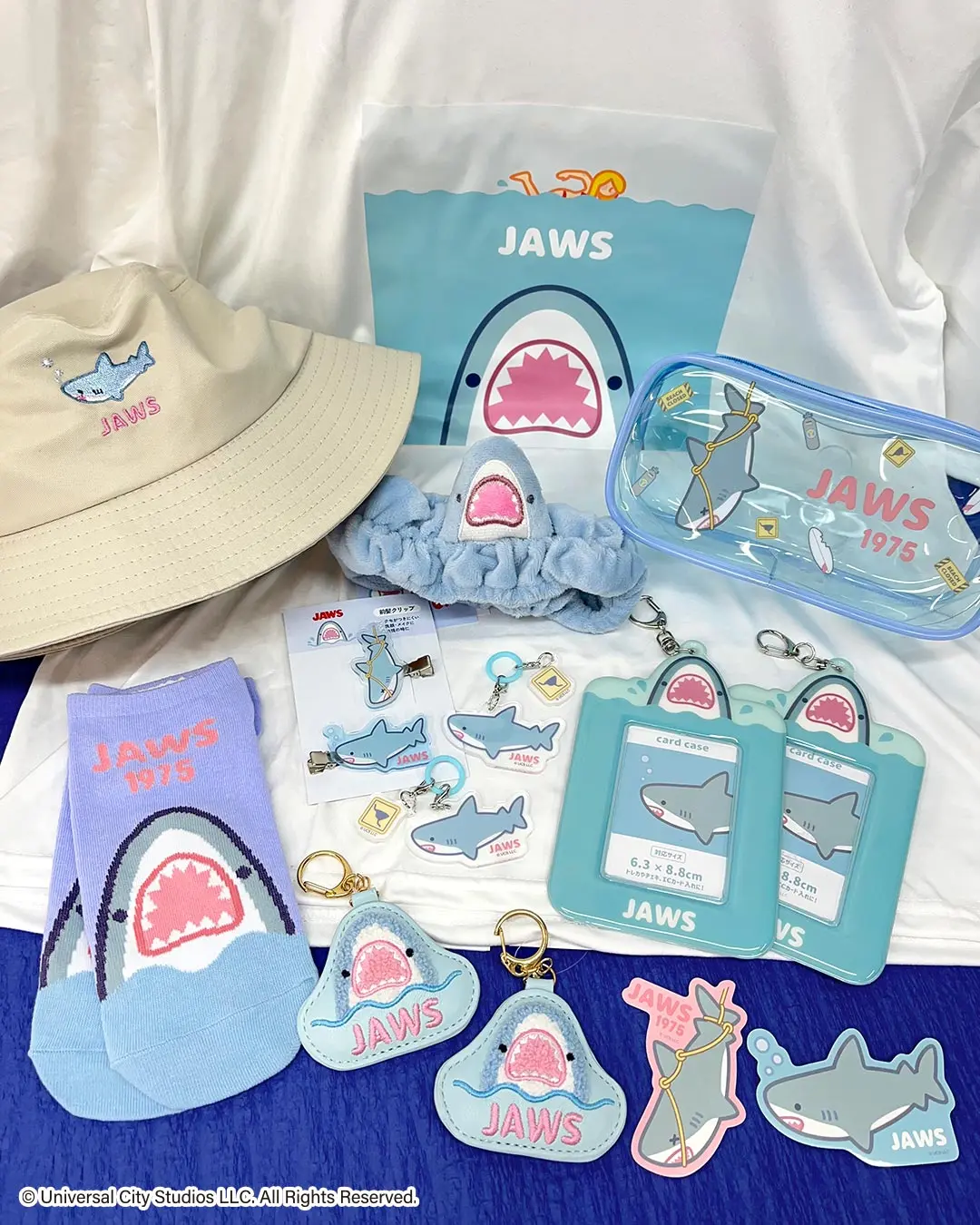 ジュラシック・ワールド』『ジョーズ』サンキューマートでグッズ化