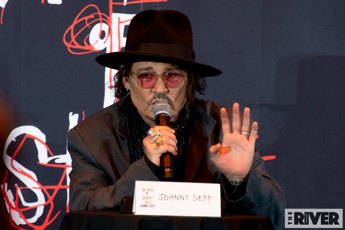 ジョニー・デップ 来日記者会見