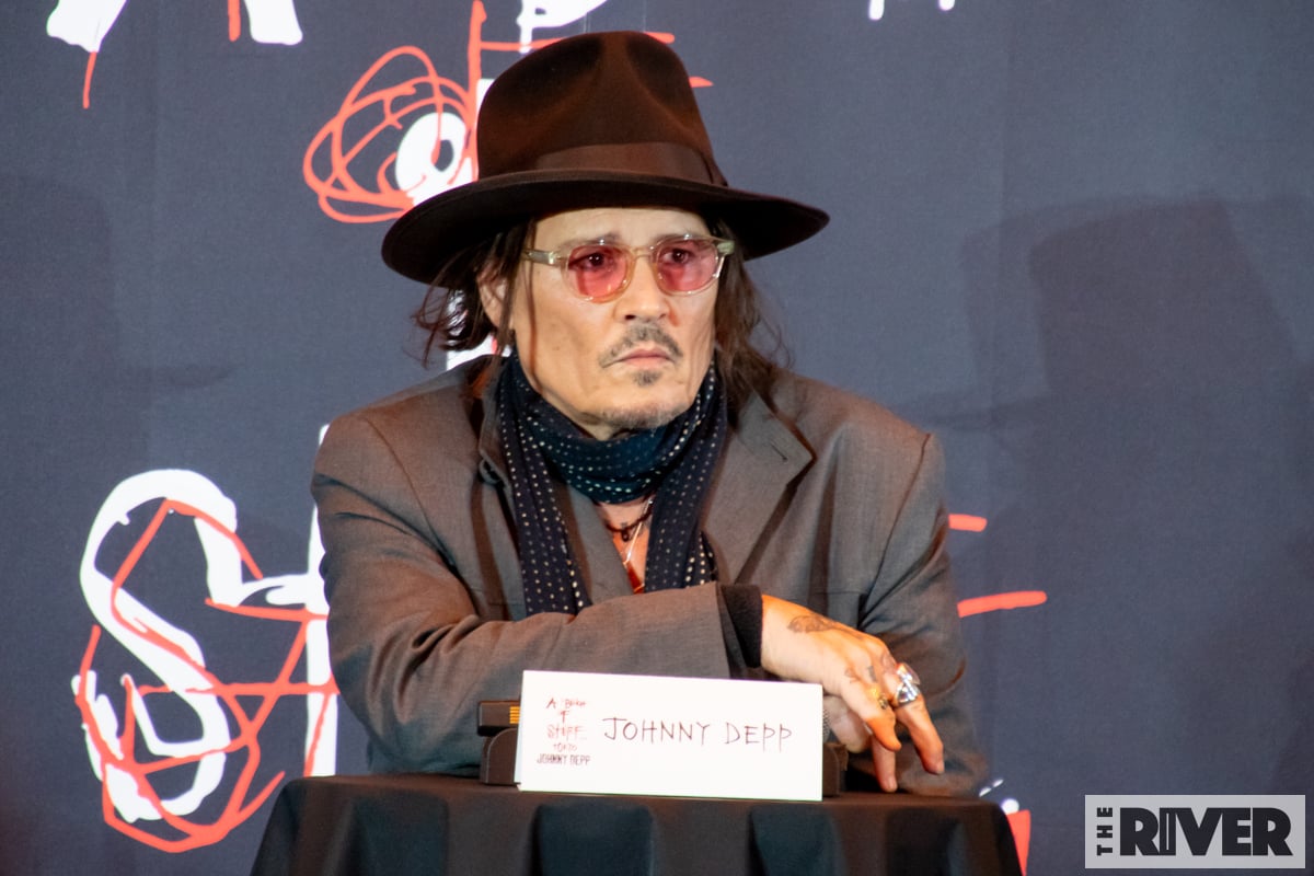 ジョニー・デップ 来日記者会見