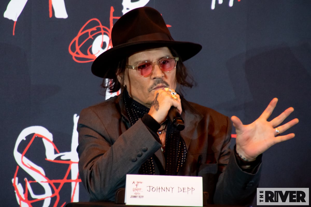 ジョニー・デップ 来日記者会見