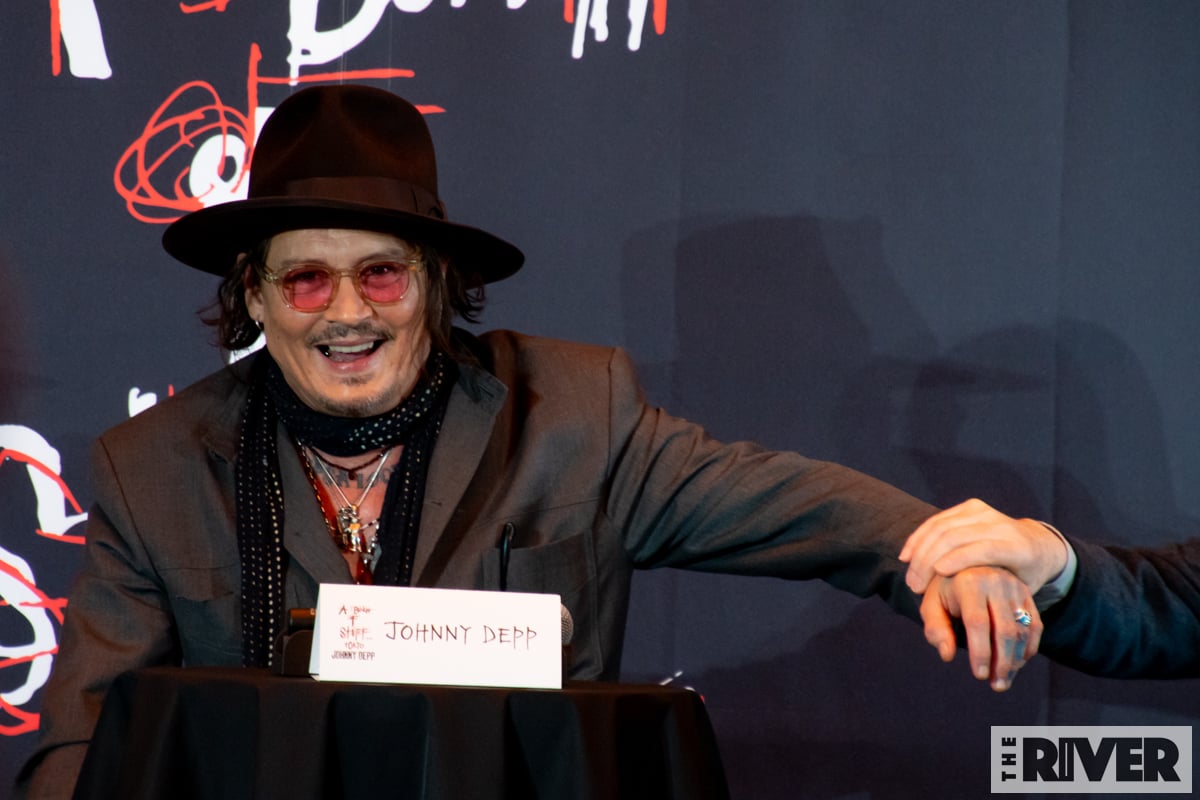 ジョニー・デップ 来日記者会見