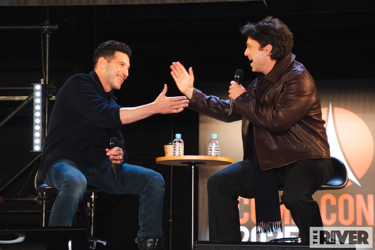 東京コミコン2025 セバスチャン・スタン＆ジョン・バーンサル ステージ