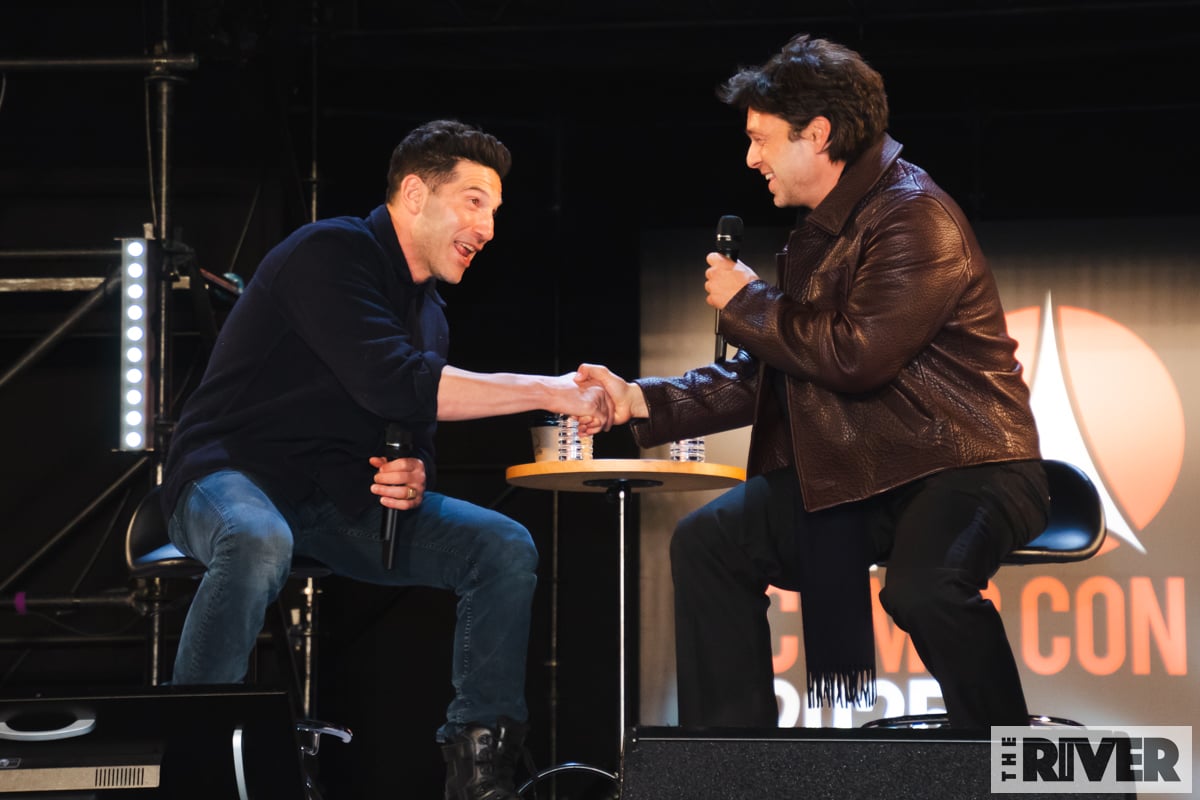 東京コミコン2025 セバスチャン・スタン＆ジョン・バーンサル ステージ