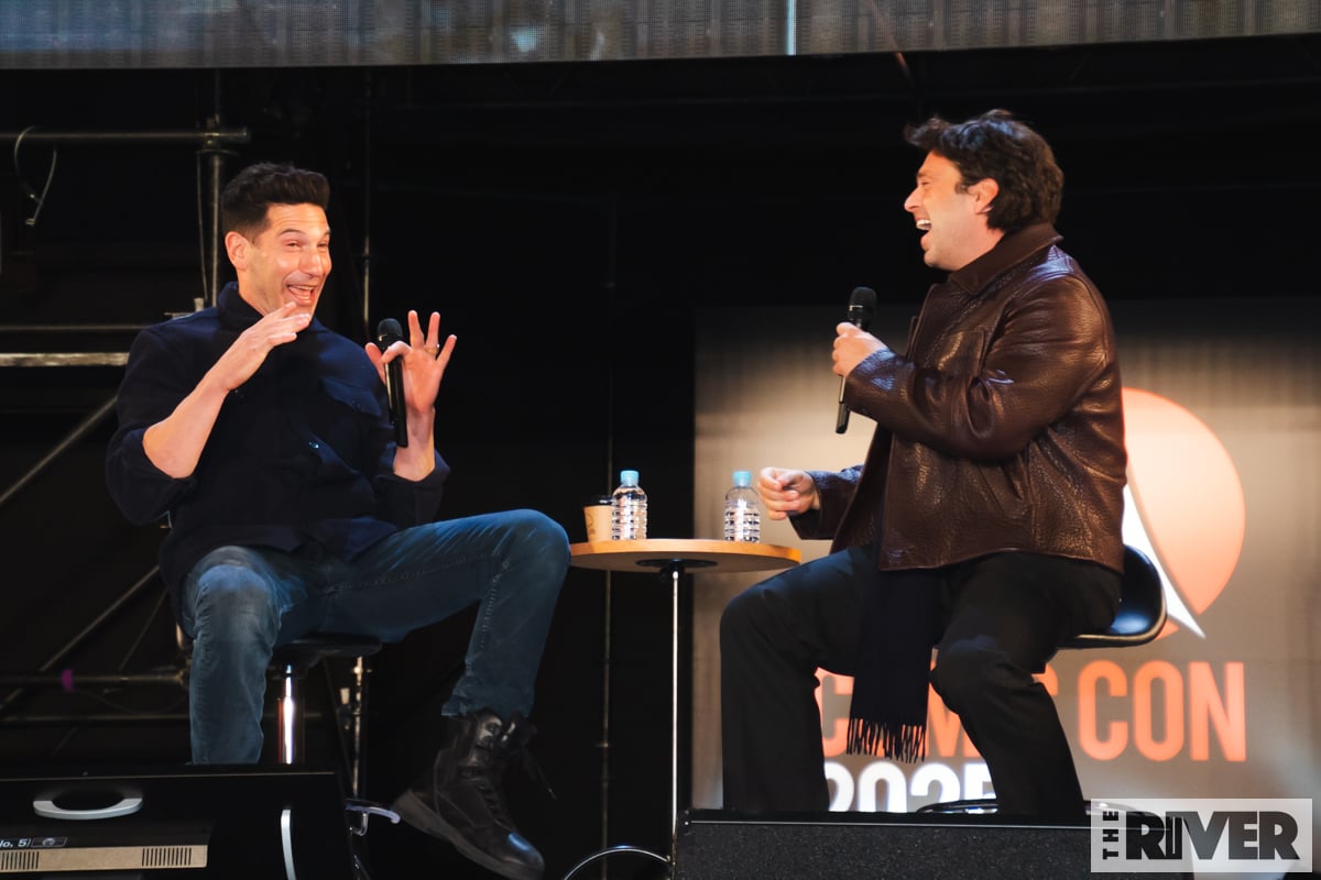 東京コミコン2025 セバスチャン・スタン＆ジョン・バーンサル ステージ