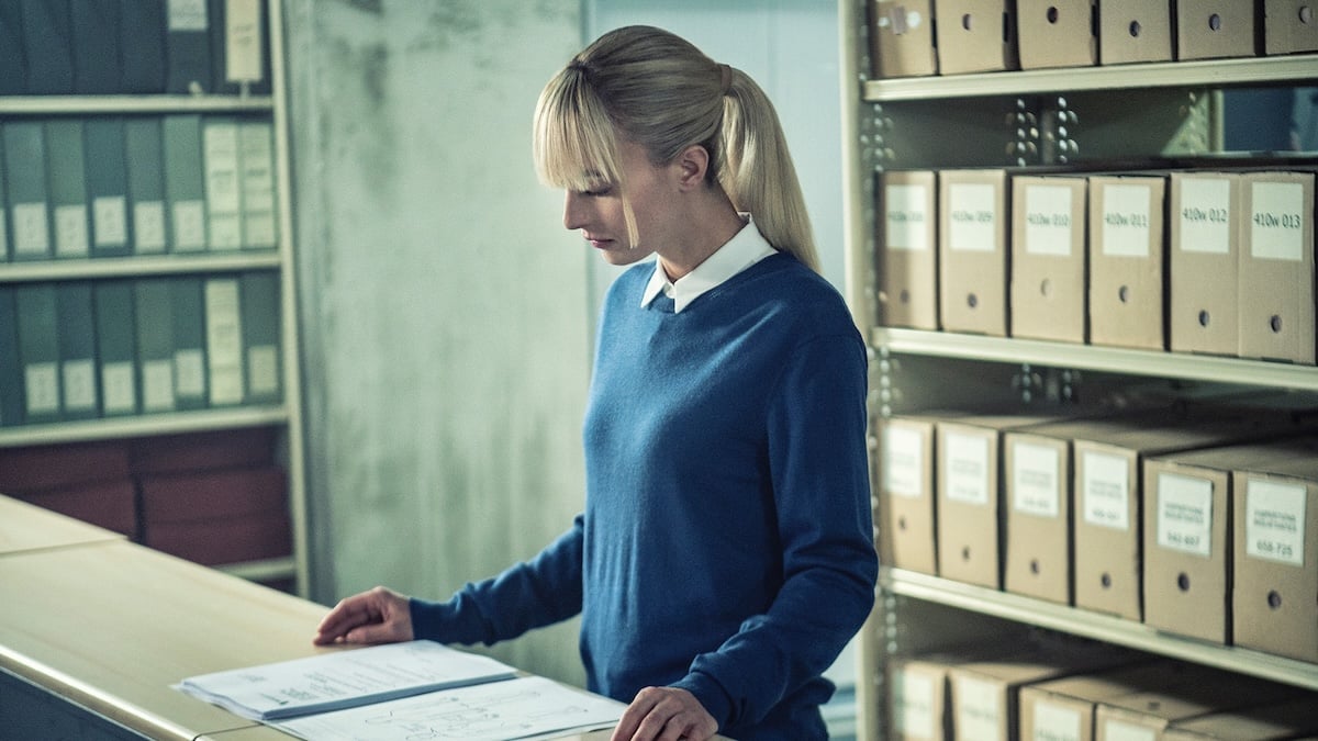 アストリッドとラファエル 文書係の事件録