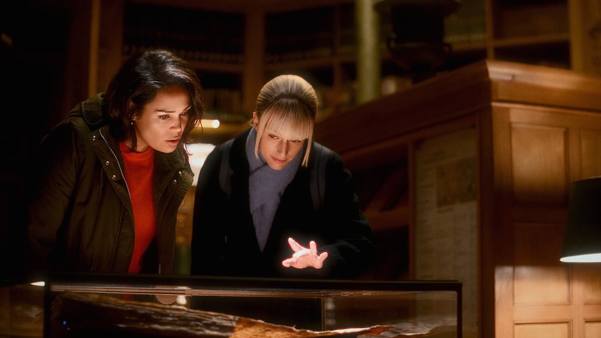 アストリッドとラファエル 文書係の事件録