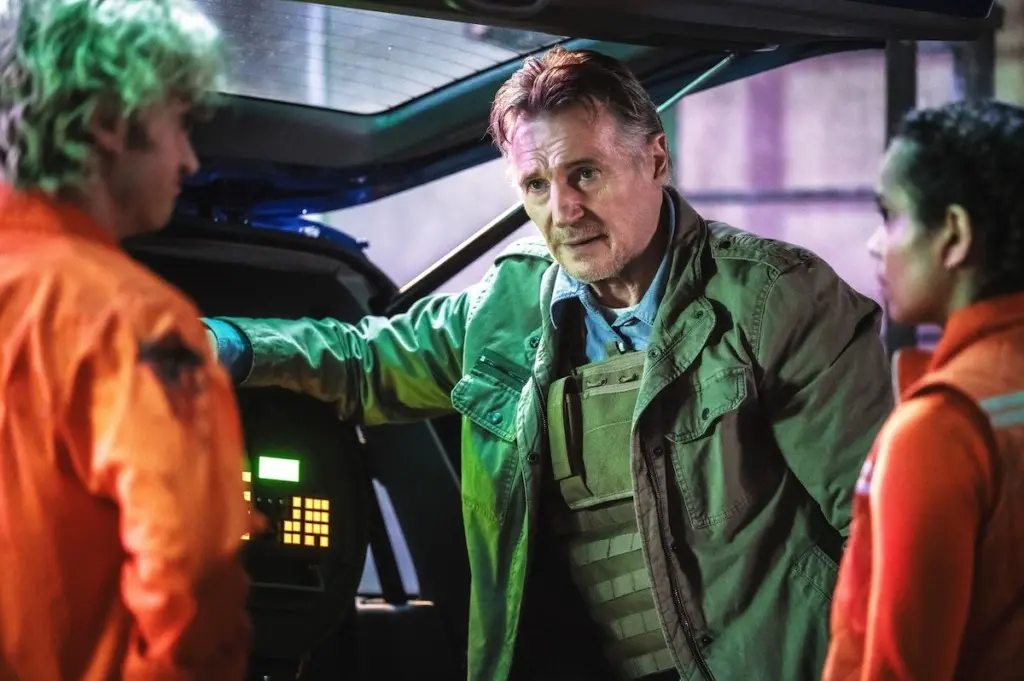リーアム・ニーソン『COLD STORAGE』2027年日本公開決定 ─ ゾンビ爆発