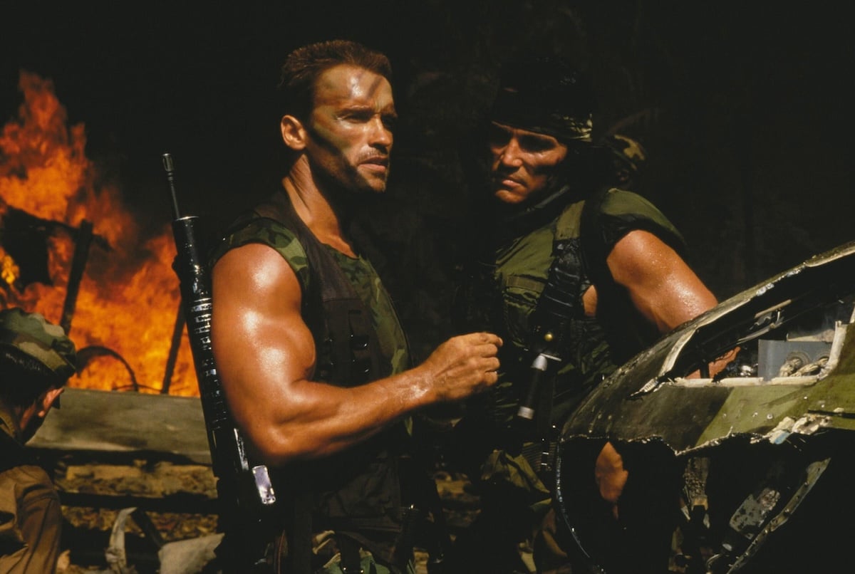 ヴィンテージ「ディレクTV ＆ シュワちゃんのポスター」 - 新品未使用 Predator_1987_35.jpg