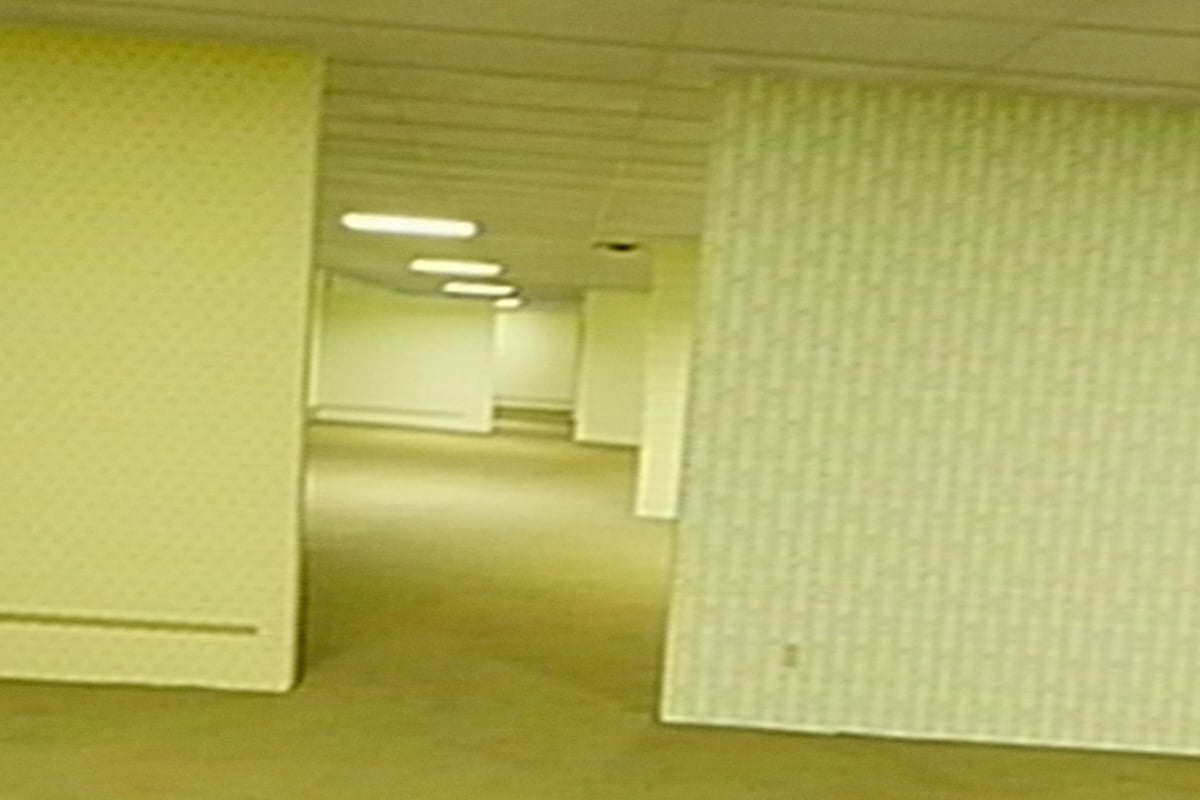 バックルームズ